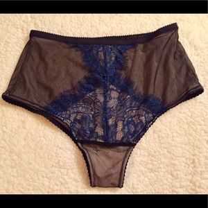 🆕Torrid 4X Hi-Waist Panty